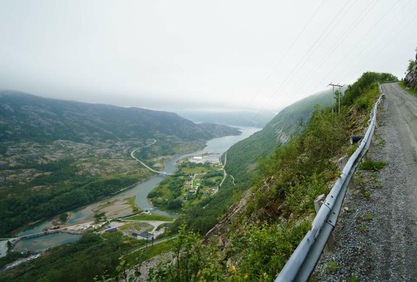 Rekkverksarbeider Sundsfjordfjellet